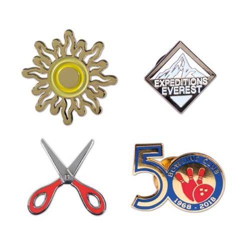 Egyedi formájú jelvény