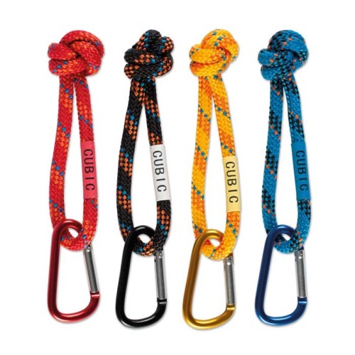 Csomózott zsinór karabinerrel
