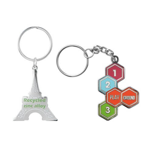 Egyedi formájú, bevont, újrahasznosított cink ötvözet kulcstartó kemény tűzzománc logó kialakítással